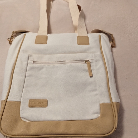 Hand Bag - Picture 5 of 10